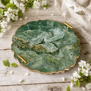 Green epoxy resin tray, handmade geode design, decorative tray, vanity tray, housewarming gift, geode functional art