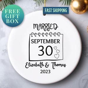 Married Calendar Ornament, Wedding Date Ornament, Just Married Ornament, Personalized Married Ornament, Newly Wed Ornament