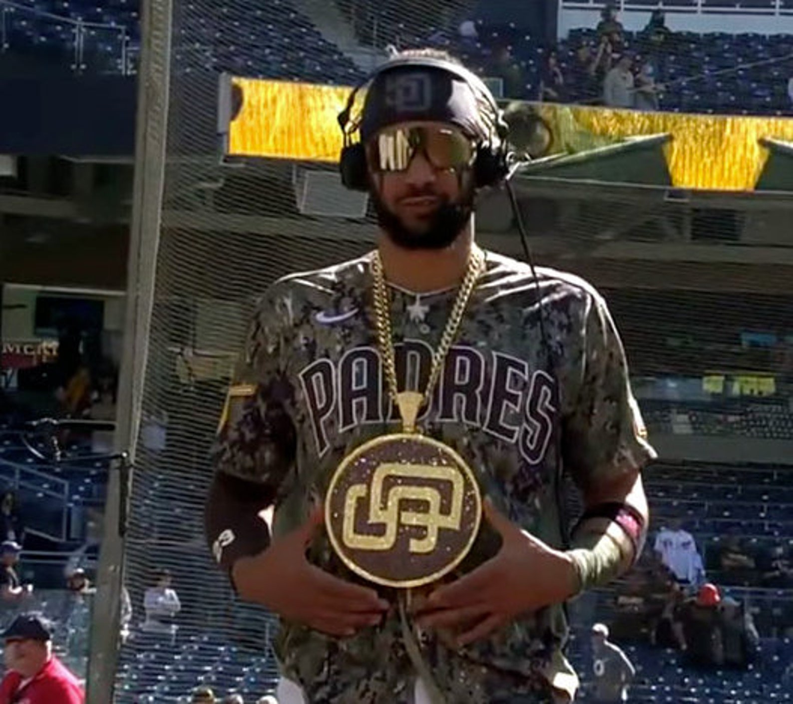 Custom San Diego Padres Swag Chain Gold Spin Spin Your Swag Etsy