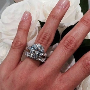 Runde mit Baguette geschnitten CZ Stein Ring Set, drei Stein Brautring Set, Hochzeit Verlobungsring Set, volle Eternity Band, stapelbare Ring Set