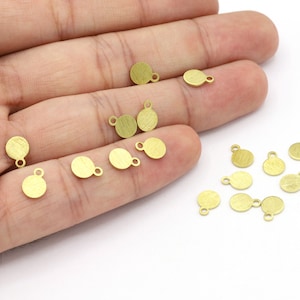 6x8mm Raw Brass Textured Round Stamping Blanks, Round Disc Charms, Raw Brass Textured Laser Scraping Disc - R531