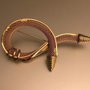 Mid Century Abstract Mesh Sniny Gold Accents Brooch 3”