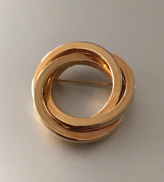 Vintage Trinity Brooch Interlocking Circle Gold P… - image 4