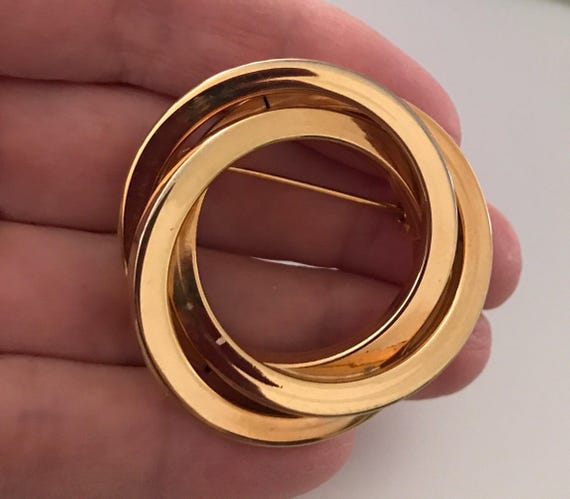 Vintage Trinity Brooch Interlocking Circle Gold P… - image 3