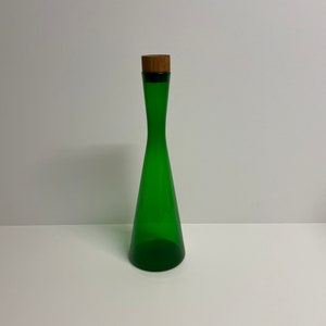 Holmegaard Winston tall carafe ædelgrøn