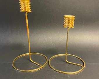Vintage Brass Spiral Taper Candlestick Holders, Made in Portugal, Brass  Decor, Brass Collectibles, Cottagecore, Shabby Chic, Candle Holders 