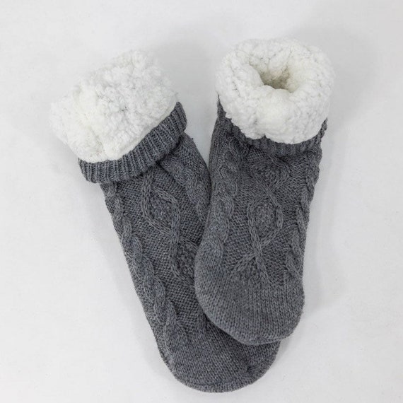 SDBING 6 Pairs Kids Fuzzy Socks Toddler Non Slip Socks Boys Girls Soft  Fluffy Winter Warm Slipper Socks with Grips (4-7 Years, Striped Animal) -  Yahoo Shopping