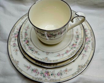 Pink Rose Ivory China With Platinum Trim Dinnerware Sets