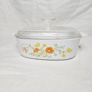 Vintage Corning Ware Casserole Dishes with Pyrex Glass Lids Wildflower A-2-B
