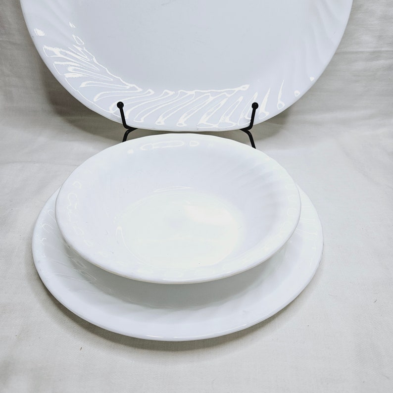 White Swirl Glass Dinnerware Pieces, Corelle Enhancements by Corning