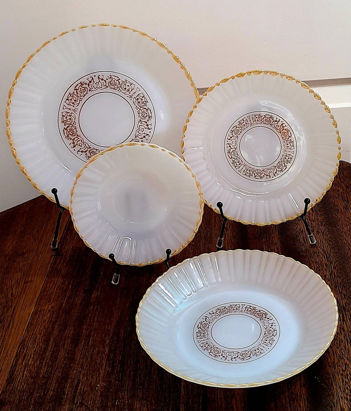 Rare Milk Glass Dish Set from Termocrisa. Other milk glass in Etsy