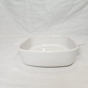 Vintage Corning Ware Casserole Dishes with Pyrex Glass Lids Sand Stone A-1-B