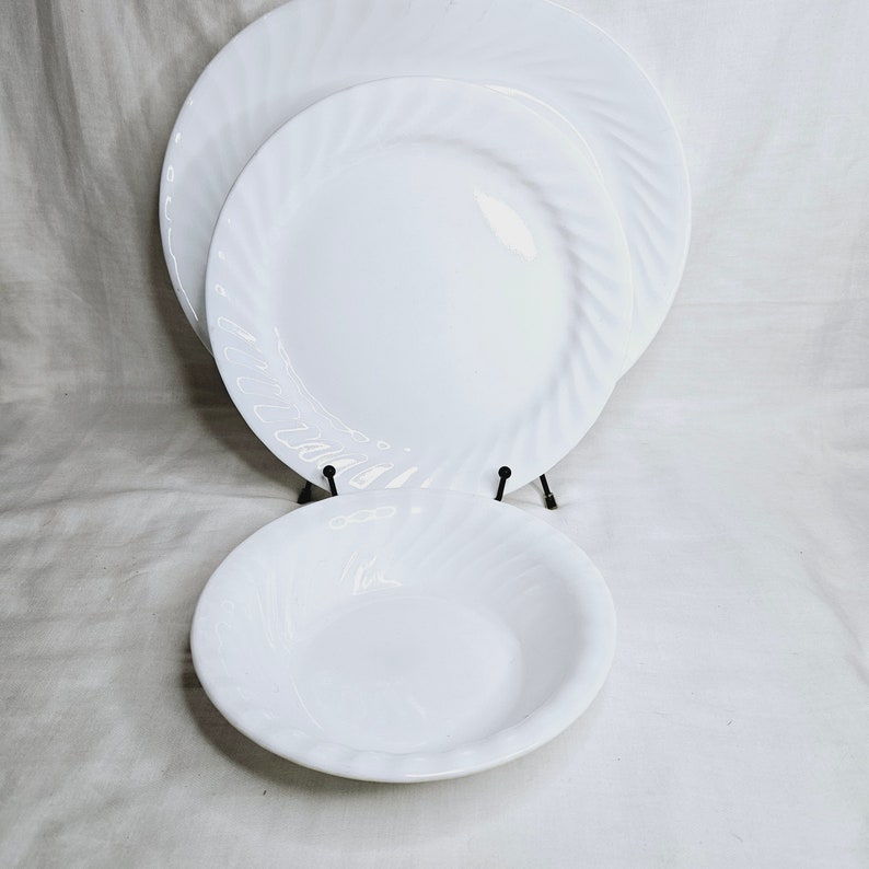 White Swirl Glass Dinnerware Pieces, Corelle Enhancements by Corning