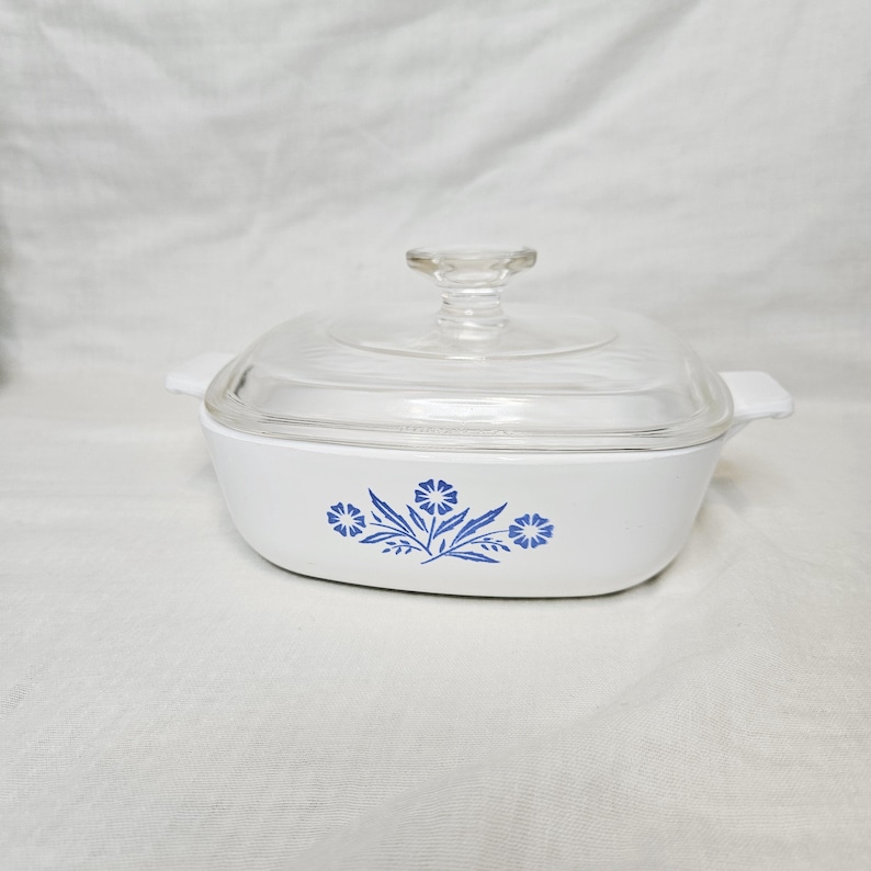Vintage Corning Ware Casserole Dishes with Pyrex Glass Lids Cornflower P-1-B