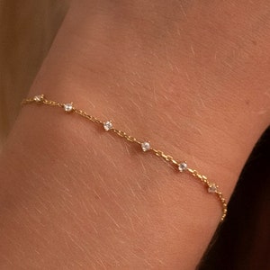 14k Solid Gold Dainty Bracelet, Real Gold Premium Minimalist Bracelet For Her, Handmade Fine Jewelry by Selanica