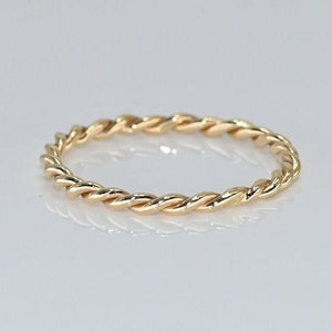 Solid Gold Stackable Dainty Twist Band / Real Gold Twist Ring / Twist Rope Ring / Handmade Fine Jewelry By Selanica