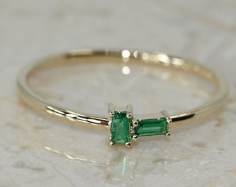 14k Solid Gold Dainty Emerald Baguette Ring / Real Gold Stackable Dainty Emerald Band / Handmade Fine Jewelry By Selanica