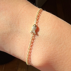 14k Solid Gold Fish Bracelet: Dainty Moissanite Chain