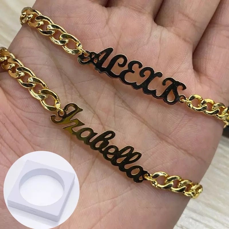 Pulsera de nombre personalizado pulsera de nombre de oro | Etsy