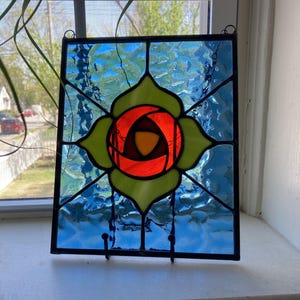 Red Rose Stained Glass Panel – Floral Window Hanging.