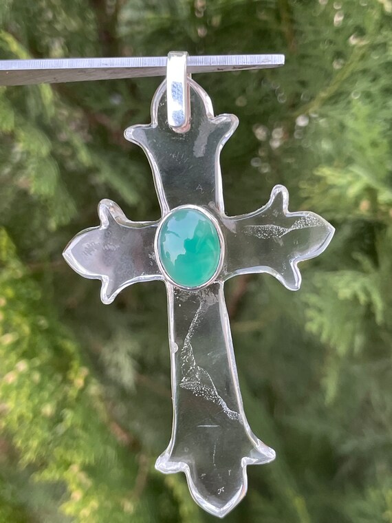 Healing crystal cross necklace best sale