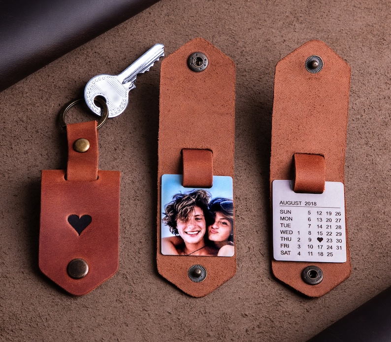 Dating anniversary gift for him, Boyfriend anniversary keychain with special date, Photo keychain for boyfriend, 1st year together 