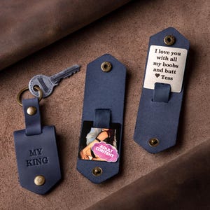Personalized Leather Keychain - Boudoir Photo Gift for Boyfriend - Naked Photo Keychain