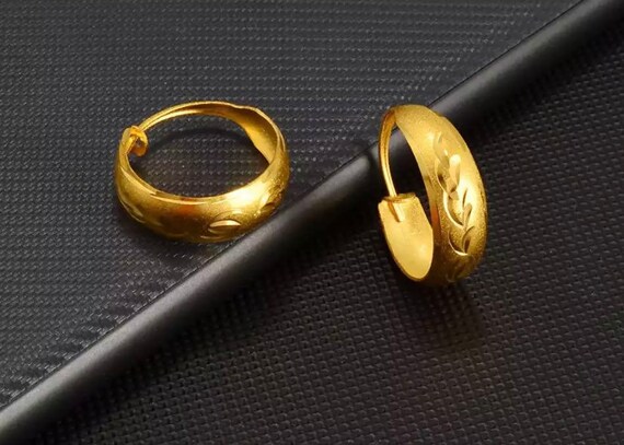 Punjabi style gold earrings deals