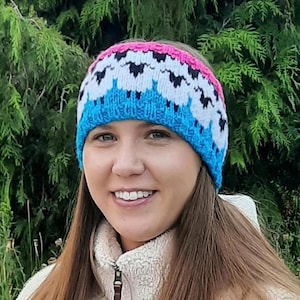 Sheep Line Up, adult sheep headband knitting pattern, herd of sheep, animal, fair isle, colour work, stranded, knit in the round, ear warmer