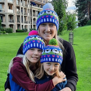 Counting Sheep hat knitting pattern for children and adults, fair isle, knit in the round, matching hat, animal design, colorwork, seamless