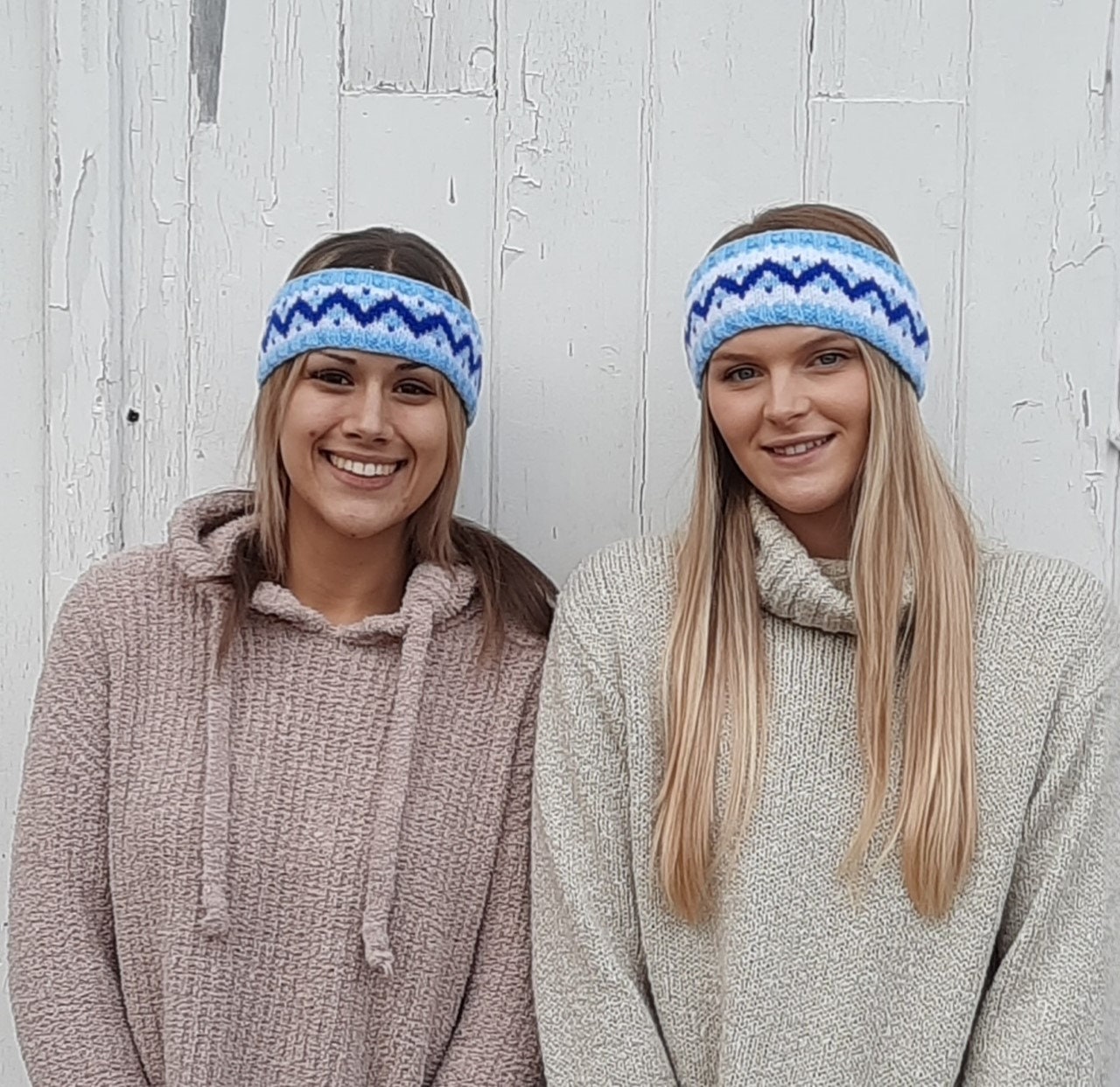 【2plan】Stay Basic Round Warmer Knit Darling Hat + Hand Warmers: Free Knitting Pattern