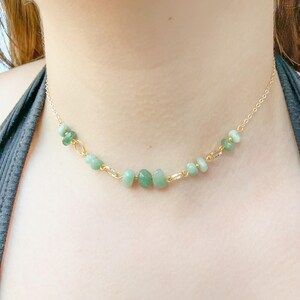 Gargantilla de aventurina, gargantilla de piedras preciosas auténticas, collar de cuentas chapado en oro, joyería minimalista, gargantilla de longitud ajustable