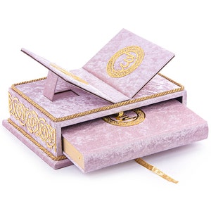 Personalized Quran Set with Desk Stand and Chest Box | Velvet | Eid | Wedding Gift | Birthday Gift | Ramadan | Islamic Gift Set | Pink