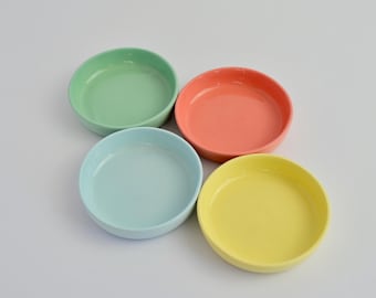 Kolorowy porcelanowy talerz do maczania/na drobiazgi – mały