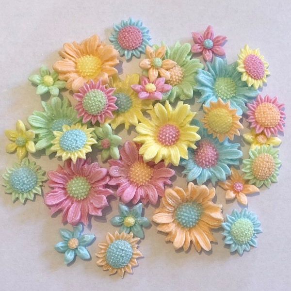 30 MULTICOLOURED PASTEL FLOWERS edible sugar icing cake decorations cake toppers birthday wedding mothers day