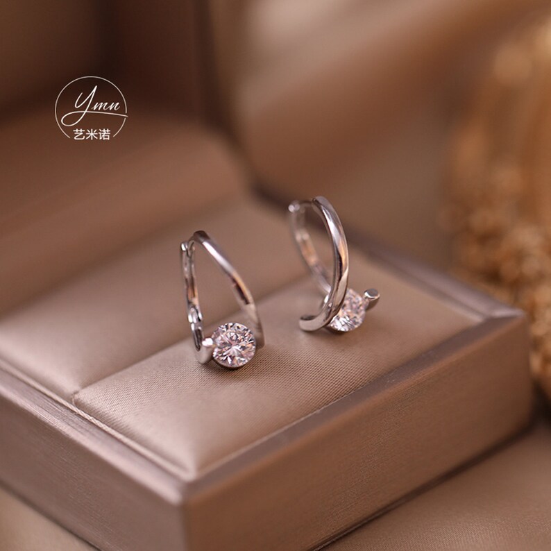 2022 new trendy autumn and winter Korean earrings net red earrings female new zircon earrings