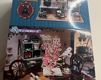 Dollhouse Miniatures Re-ment 2021 Witch's House Magic World, spell book, candle, magic ball, owl and letter, brew, broom, wizard, magic wand