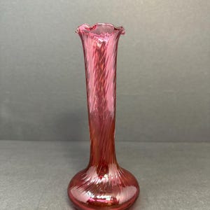 Handcrafted Pilgrim Cranberry Glass Vase, 7-Inch, Vintage Ruffled Design, Art Glass Gift for Home Decor & Collectors