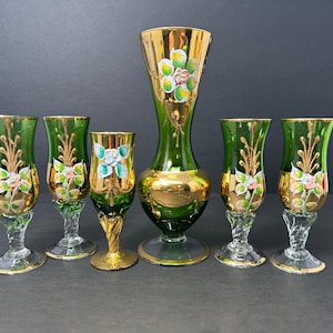 Stunning Hand-Painted Green and Gold Glass Set of Six | Italian Archimede Seguso Vase | Elegant Floral Design with Gold Accents | Vintage