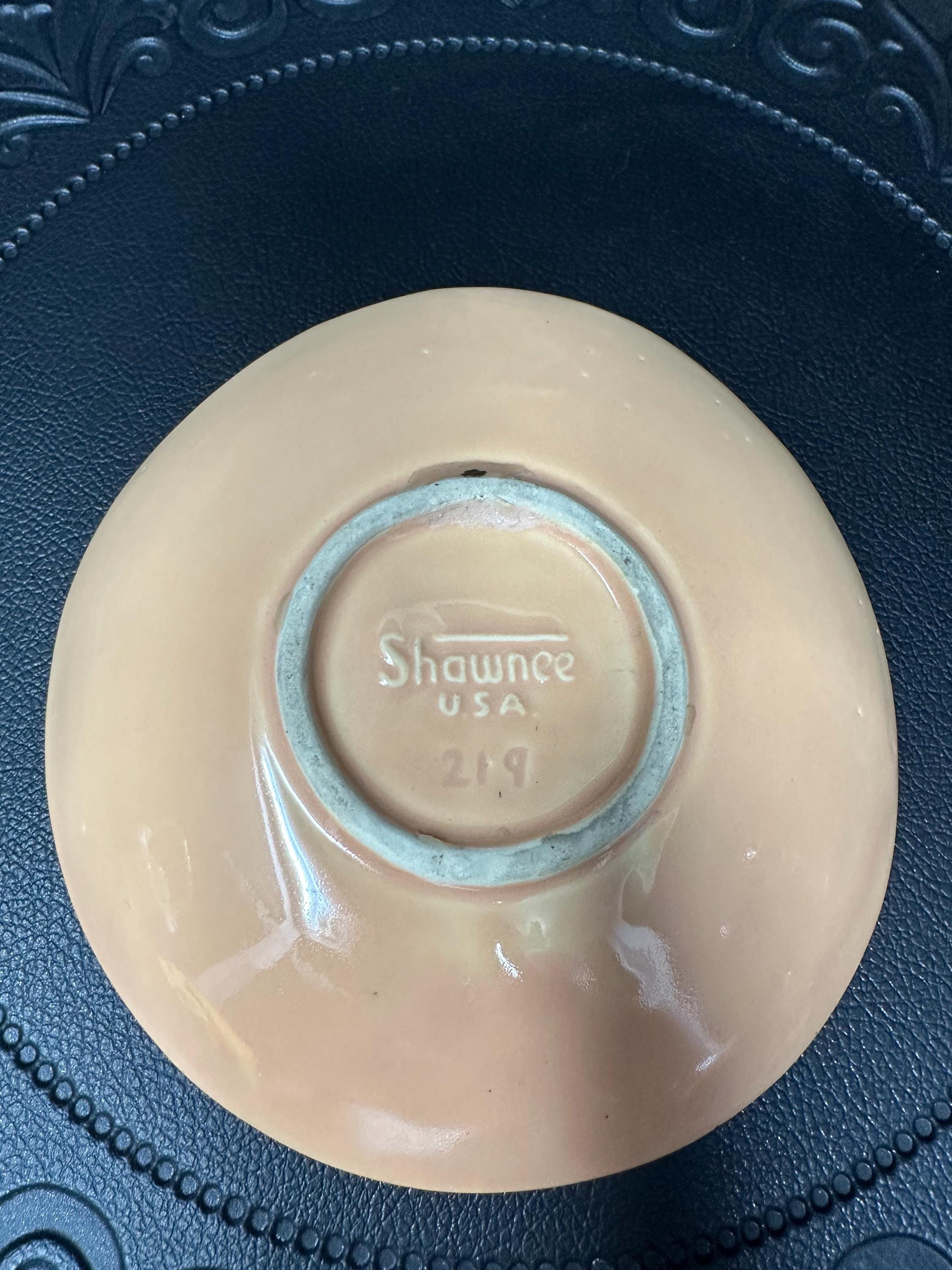 ヴィンテージ ショーニー陶器 No. 219 斑点灰皿 – ミッドセンチュリー