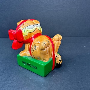 Rare ENESCO Garfield Christmas Figurine - 1978 “Ho Ho No” Design by Jim Davis