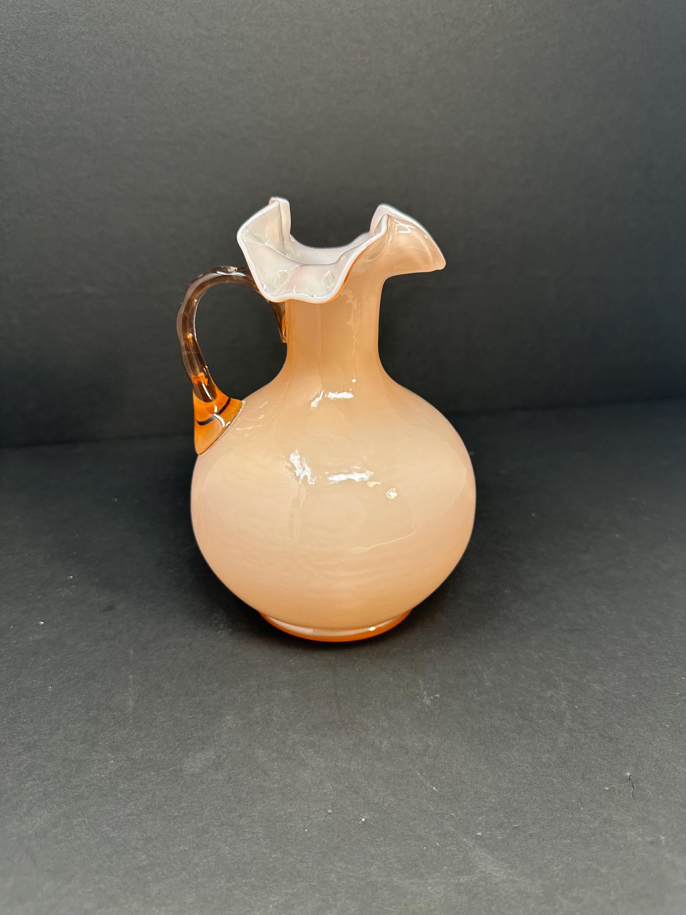 ヴィンテージ フェントン 1940 年代 ピンク オーバーレイ ピッチャー