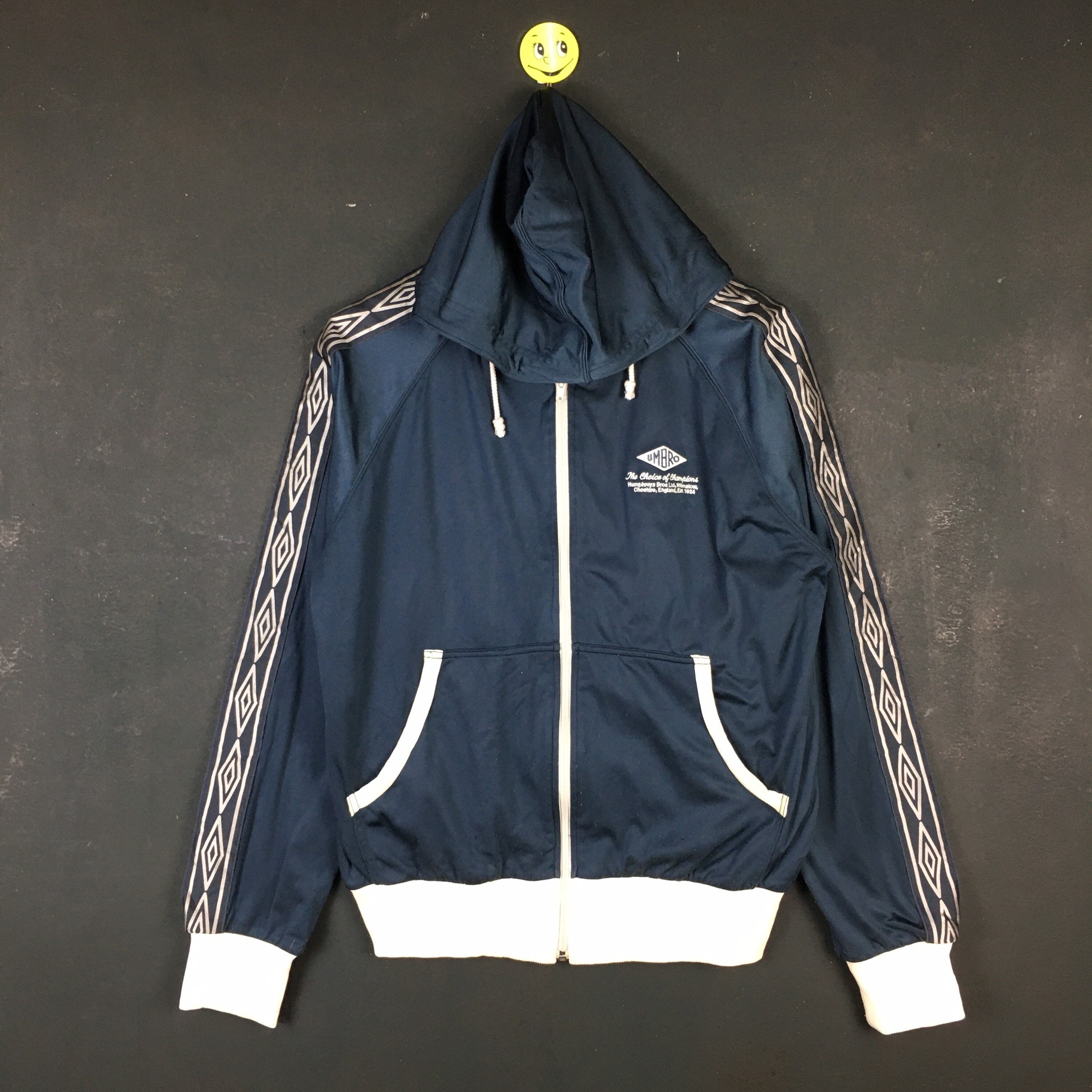 umbro pullover windbreaker