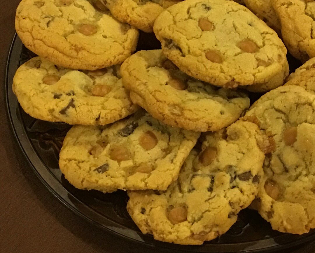 Gourmet Sea Salt Caramel Chocolate Chunk Cookies, Party Cookies, Event