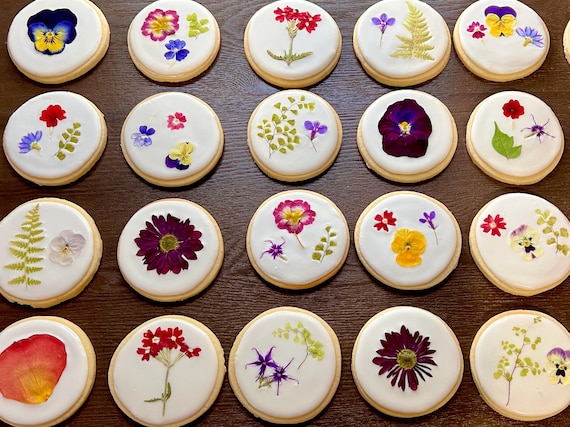 Pressed Flower Wedding Cookies – Edible Flower Sugar Cookies