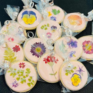 Pressed Flower Wedding Cookies – Edible Flower Sugar Cookies image 8