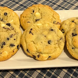 Gourmet Lemon Blueberry Bliss Cookies, Party Cookies, Event Cookies