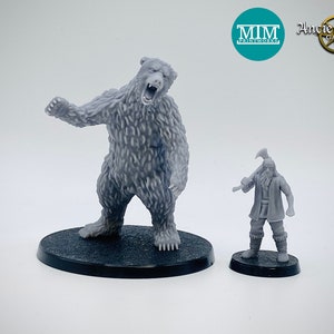 Woodsmen and Bear