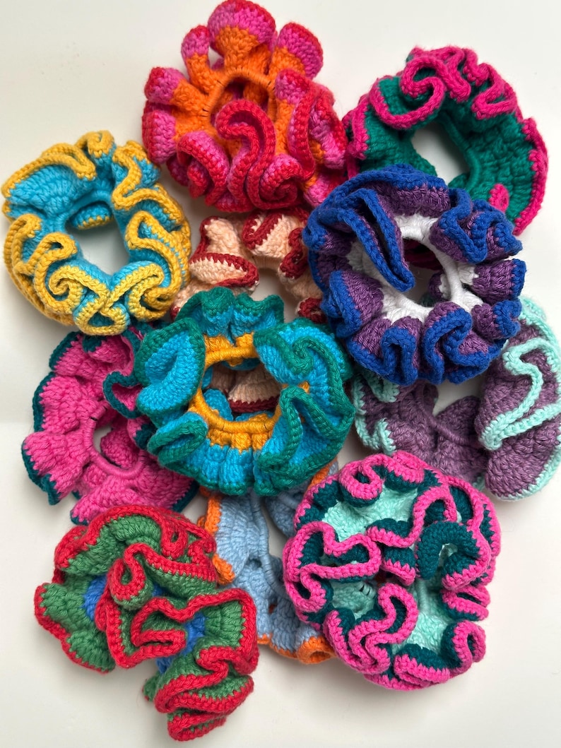 Handmade Crochet Scrunchie โข Ruffle Hair Tie, Italian Cotton - Etsy