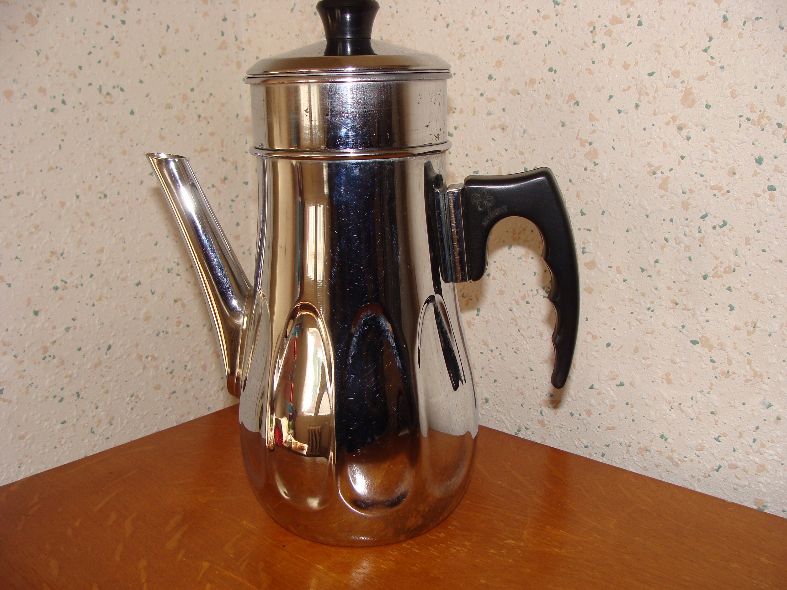 Cafetière Art Déco Le Trefle en Cuivre Chromé Vintage 1970